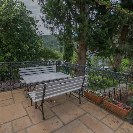 With A Parking Space Mali Losinj, Losinj - 19825 マリ・ロシニュ