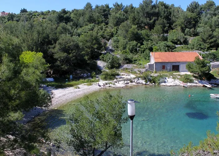 Apartment With A Parking Space Mali Losinj, Losinj - 19825